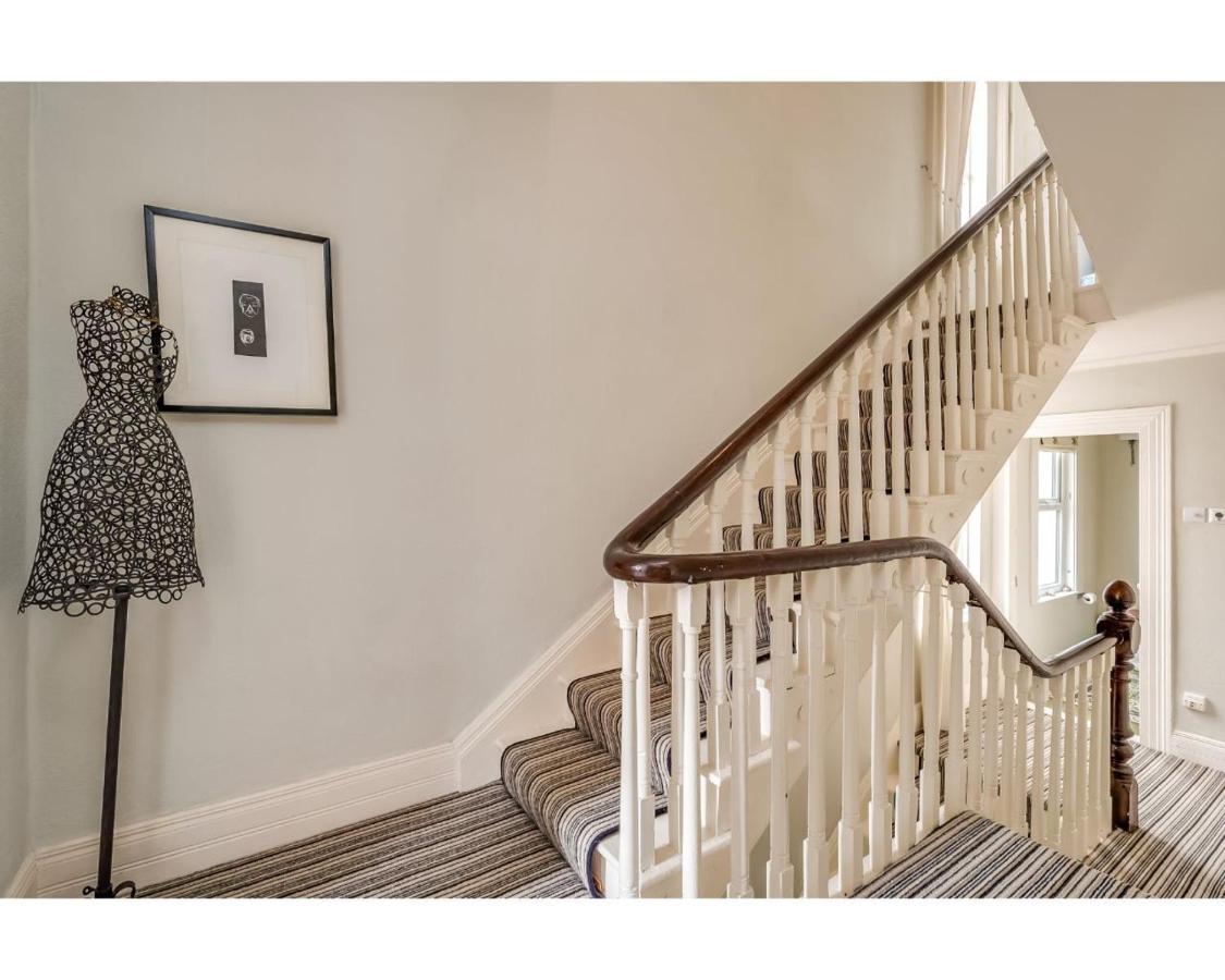 Central Belfast Apartments Ormeau Park Residence Екстер'єр фото